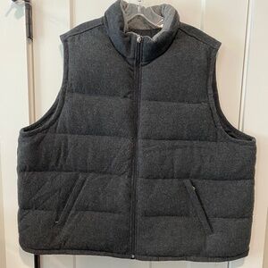 Venezia Down Puffer Vest Size 18/20 Dark Gray